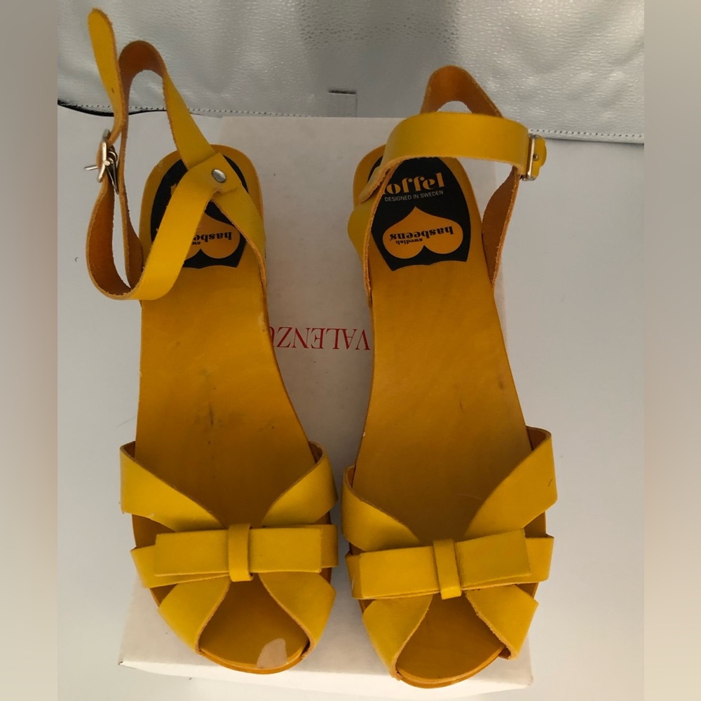 Swedish Hasbeens Yellow Bow Leather Slingback Sandals